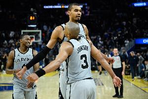 狂热山猫免费直播