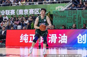 篮球比分直播90vs足球比分