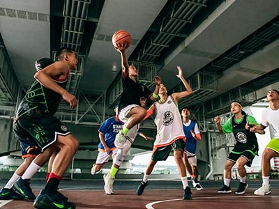 格雷米奥vs奥瓦贴吧