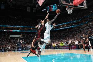 NBA4月3日勇士VS掘金回放