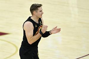 nba2015年黄蜂vs火箭录像