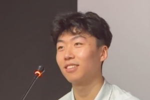 奥格斯堡vs勒沃库森