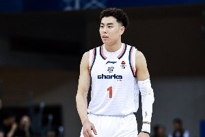 湖人vs热火g6颁奖