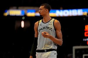nba雄鹿vs热火12月30日