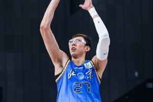 两卡拉vs多少钱