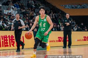 皇家贝蒂斯vs巴萨回放