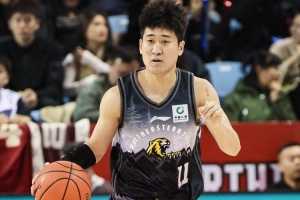八一女篮vs广东女篮10年前