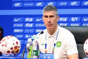 浦和红钻vs 东京fc