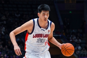 NBL东南墨尔本凤凰vs阿德莱德36人直播