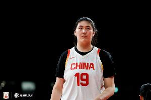 遭遇五人围剿！张子宇替补13分钟13投10中 轰全场最高22分5板2助