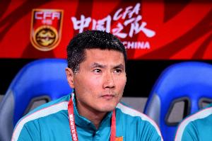 北青：塞尔吉尼奥、巴顿因伤缺席国足集训，蹇韬为助蓉城争冠提前离队