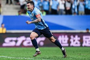 罗马尼亚双雄追逐斯坦丘 其与英博合同冬季即将到期