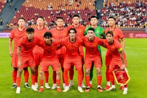 中国对阵马尔代夫：成都蓉城六将联袂首发，王子铭帽子戏法闪耀全场