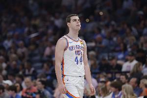 托皮奇：来NBA前外界常说这里对抗不足&无人防守 到了才知道完全不是这样