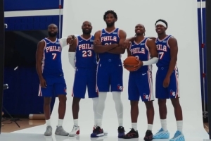 冲击总冠军！76人官方发布集锦 重温媒体日精彩瞬间