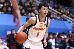 27-28赛季体测免测资格花落26将 徐杰陈盈骏王岚嵚榜上有名