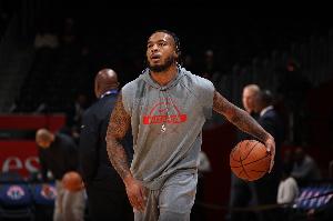 阿德尔曼谈惠特摩尔：身体天赋足以打橄榄球 但仅凭此难在NBA立足