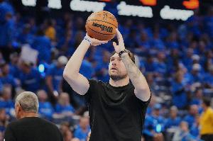 东契奇：季前赛出场时间待定 将与雷迪克商议