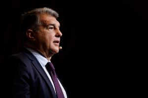 拉波尔塔谈拉菲尼亚伤情:尚未明确 静候核磁共振结果