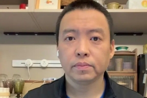 解说:拉塞尔能否融入上海男篮尚存疑 他的加盟将加速CBA军备竞赛 争冠格局更激烈