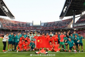 五将助U23国足夺亚运铜牌 于金永、史松宸、彭啸、陈泽仕、依木兰载誉归来
