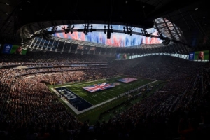 英媒：NFL伦敦赛再驻热刺主场，多功能球场成巨额转会预算坚强后盾