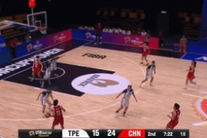 外线同样失准！中国U18女篮半场三分7中1 命中率仅14.3%
