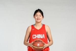 位居小组次席！中国U18女篮迎战菲律宾队，角逐半决赛席位
