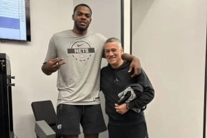 NBA“支教”归来！马丁内斯学成返队 河南焦作文旅男篮备战提速