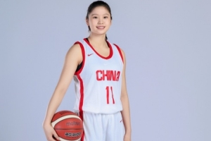 媒体人点评：U18女篮惧怕夹击 内线优势全无 老大难顽疾仍未解决