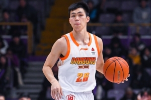自信心显著提升！庞峥麟8投6中&三分4中3贡献19分2板4助