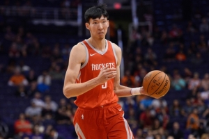 6分2板！周琦回忆NBA生涯高光：虽是垃圾时间登场 却倍感欣喜