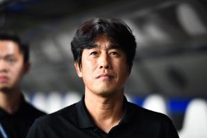 徐正源解释首发调整:一切取决于球员当前状态,以团队利益为先