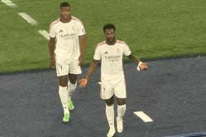 被换不满摊手！维尼修斯：下场时对穆帅有点恼火，但最终他是对的