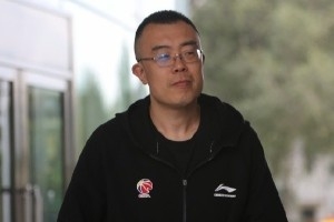 辽宁本钢整装出征济南 踏上CBA新赛季之旅