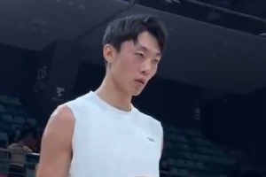 尼克·杨盛赞白晶：中国街球第一人 技术风格似欧文与科比合体