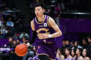 记者：北控下半场仍暴露问题 但阵容容错率相当不错