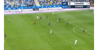 英博2-0领先新鹏城！罗竞一条龙突破晃倒防守球员冷静破门，本场传射建功