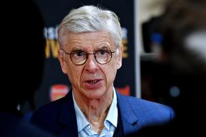 队报：温格对是否参选FIFA主席仍在犹豫，众多人士期待他挑战因凡蒂诺