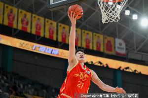 砍下21+12！胡金秋24投9中狂揽9前场板 助广厦双加时险胜