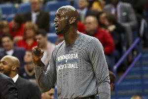 加内特：NBA并未变软 但假摔和造犯规已疯狂到离谱地步