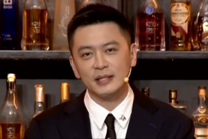 杨鸣谈新赛季：CBA升降级制度提升比赛观赏性 各队实力接近外援成主导