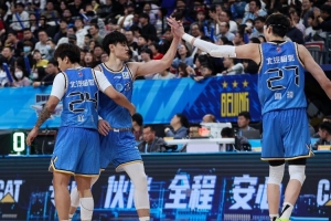 王仕鹏：主帅把球员笼络到一起再谈技战术 北京球员积极性更好了