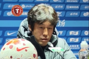 辽宁铁人vs浙江队赛前新闻发布会召开，徐正源携潘喜明出席