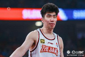 表现不佳！余嘉豪社媒消极评论：我已经“死”了 CBA我打不明白