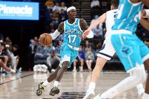 施罗德生涯至今代表9队单场至少得到25分！创造NBA历史新纪录