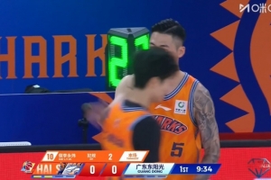 出师不利！开局仅26秒时间 偰李永炜累计2犯在身
