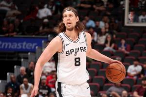 奥利尼克谈离开NBA：我打了13个赛季 是时候给年轻人让位了