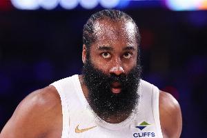 丢失准星！哈登半场10投2中&三分6中2 仅得6分2板4助1断