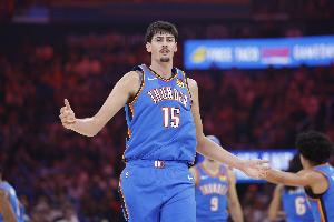 达斯蒂·梅盛赞旧将马拉：雷霆培养思路精准 他已完全适应NBA